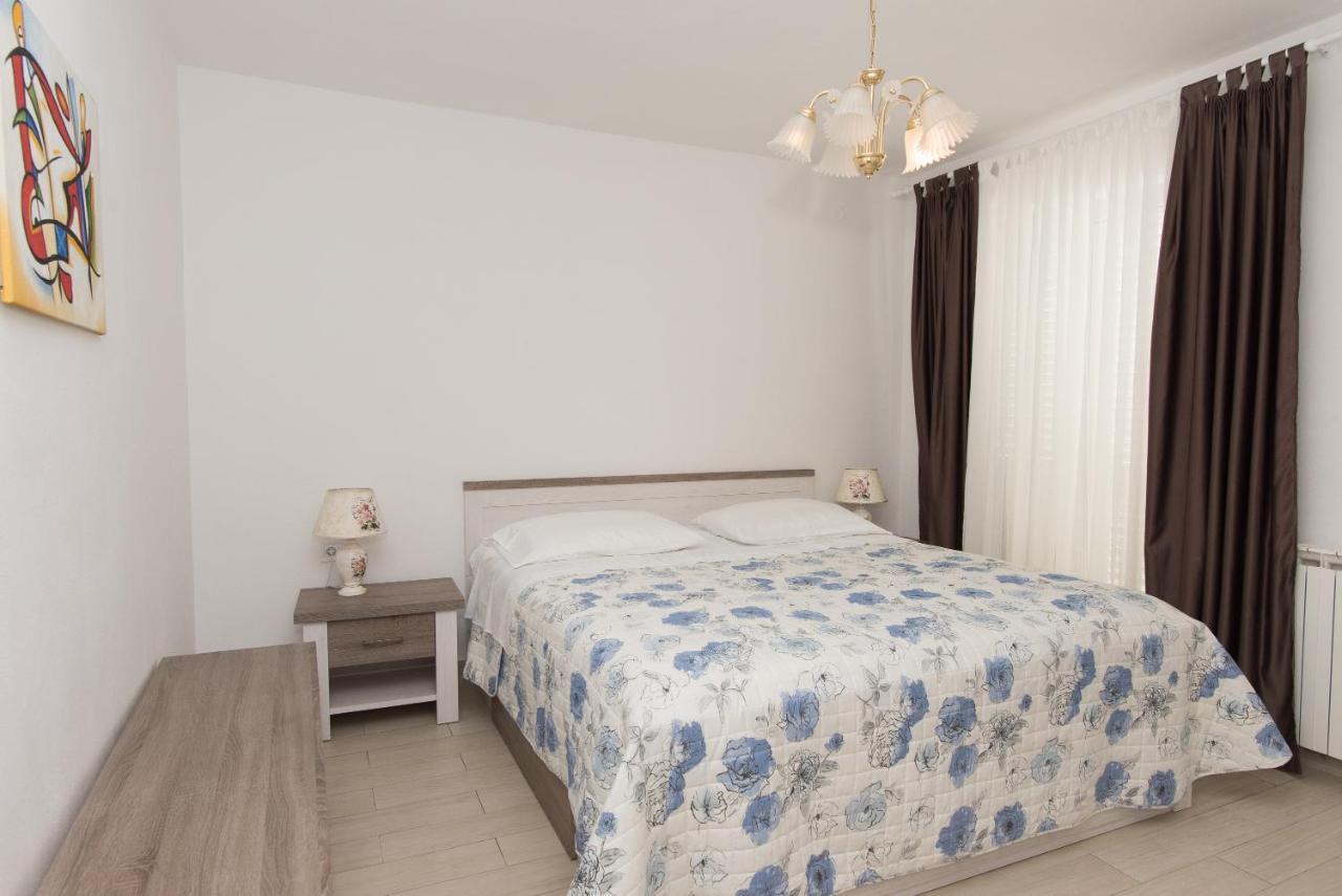 Apartments Lovric Vodice Exteriér fotografie